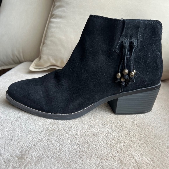 White Mountain Havana Women 9M Black Suede Beaded Tassel Ankle Booties Western - Picture 2 of 15